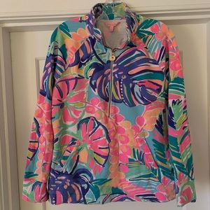 Lilly Pulitzer Popover with trendy monstera print